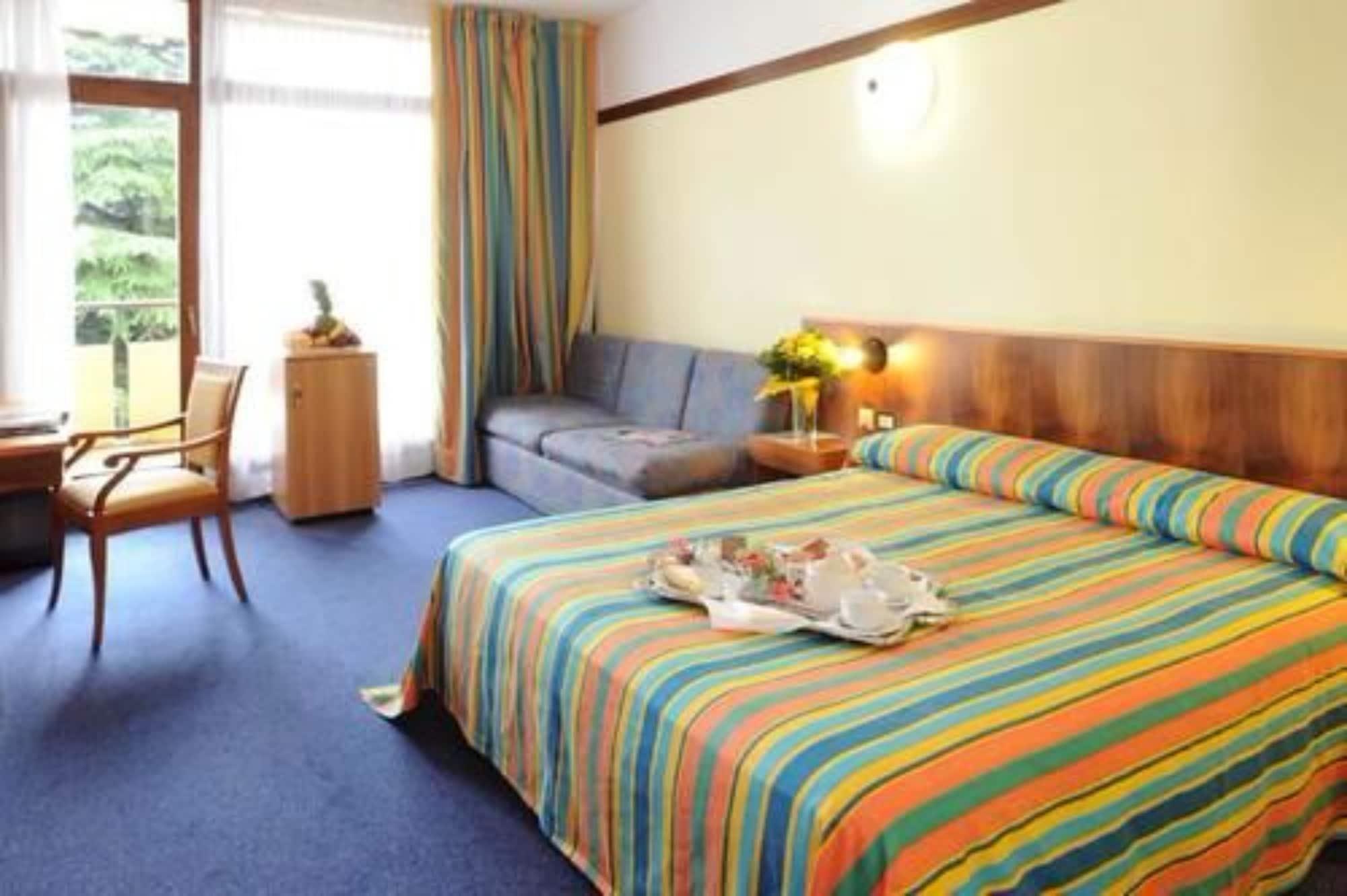Sporthotel Olimpo Garda  Zewnętrze zdjęcie