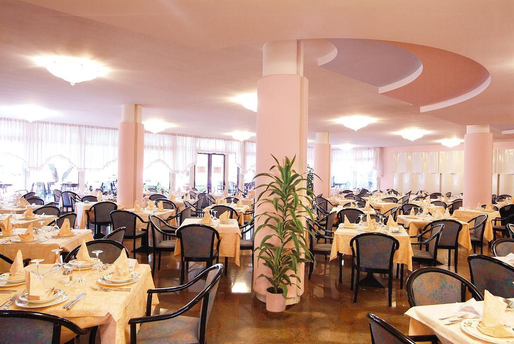 Sporthotel Olimpo Garda  Zewnętrze zdjęcie